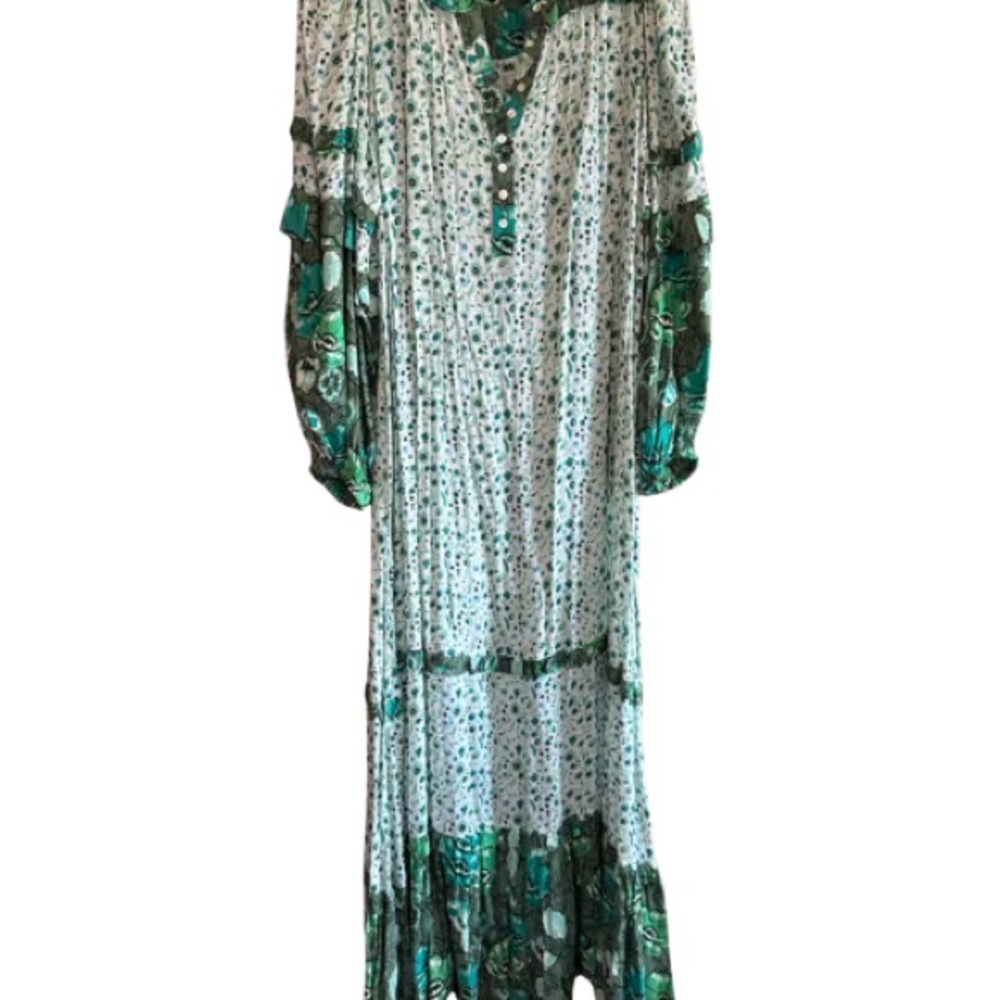 Winona Spell Green and White Floral Long Sleeve Dress